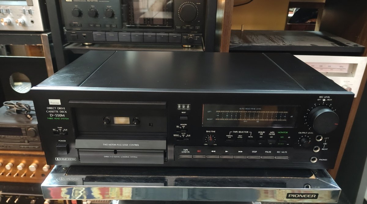 sansui-d550m